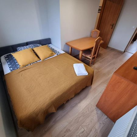 Apartament Olszewskiego Wrocław Exteriör bild